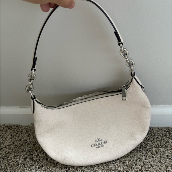 Elegant Cream Leather Wristlet - Picture 1 of 4